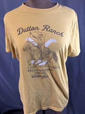 Wrangler Yellowstone Dutton Ranch T-Shirt Yellow Medium